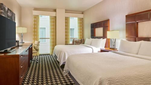Downtown Denver Hotel | Courtyard by Marriott Denver Downtown
