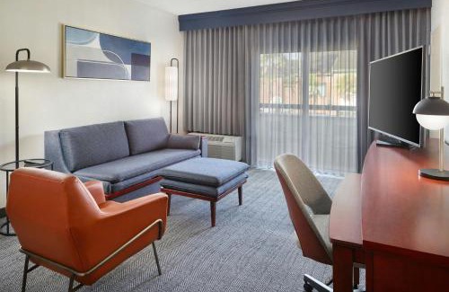 Plantation Hotel | Courtyard by Marriott Fort Lauderdale City of Plantation