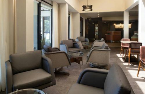 Raisin Hotel | Courtyard by Marriott Fresno