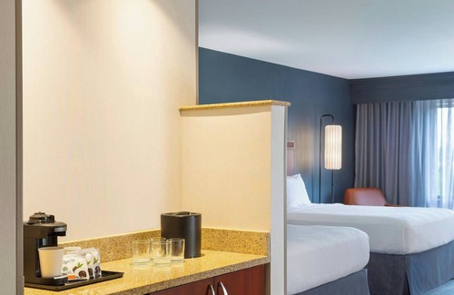 Middleton Hotel | Courtyard by Marriott Madison West Middleton