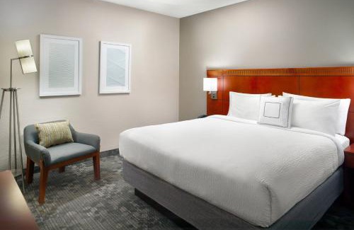 Sandy Springs Hotel | Courtyard by Marriott Perimeter Center