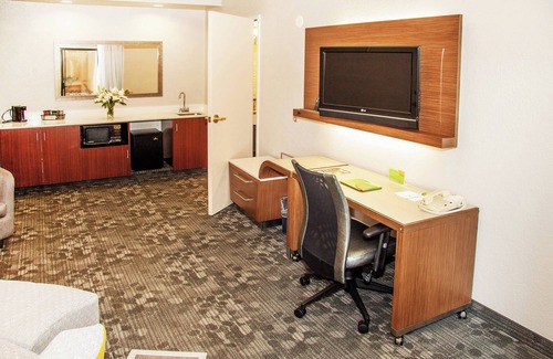 Rocky Mount Hotel | Courtyard by Marriott Rocky Mount