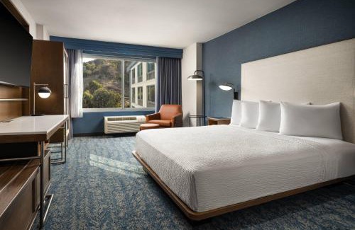 Mission Valley West Hotel | Courtyard by Marriott San Diego Mission Valley/Hotel Circle