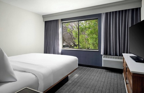 Stockton Hotel | Courtyard by Marriott Stockton