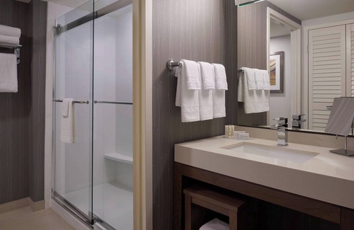Northeast Mississauga Hotel | Courtyard by Marriott Toronto Airport