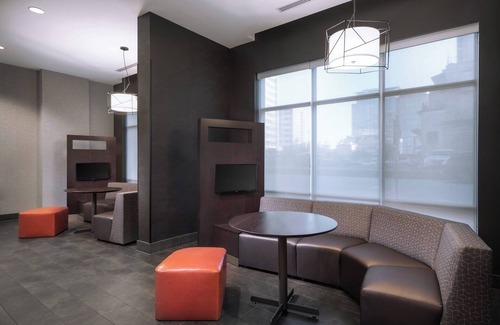 Baton Rouge Hotel | Courtyard by Marriott Baton Rouge Downtown