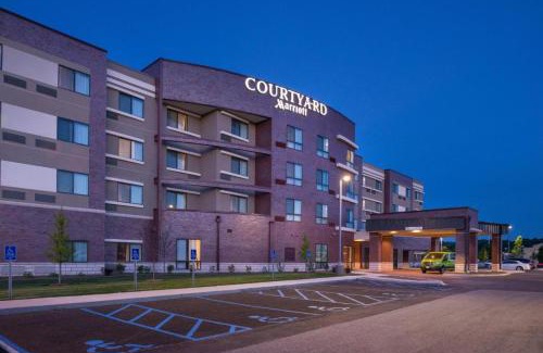 Chesterfield Hotel | Courtyard by Marriott St Louis Chesterfield
