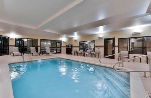 Chesterfield Hotel | Courtyard by Marriott St Louis Chesterfield
