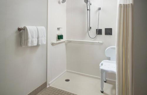 Terry Sanford Hotel | Courtyard by Marriott Fayetteville