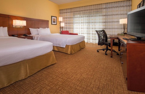 Williamsburg Hotel | Courtyard by Marriott Williamsburg Busch Gardens Area