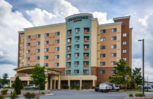 Concord Hotel | Courtyard Charlotte Concord