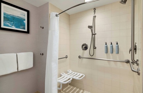Ocean City Hotel | Courtyard Ocean City Oceanfront