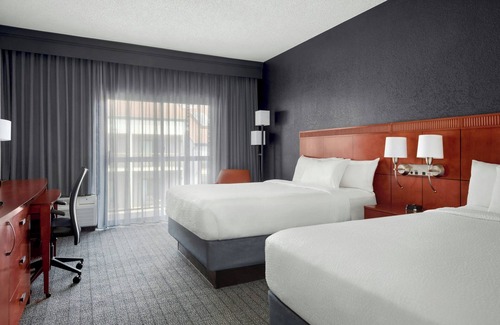 Wayne Hotel | Courtyard Philadelphia Valley Forge/King of Prussia