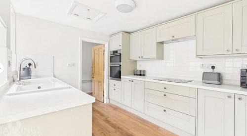 Diss House | Courtyards, 9 Mount street,Diss
