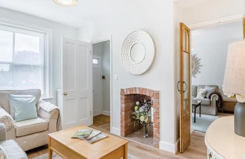 Diss House | Courtyards