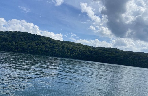 Celina RV Rental | Cousin Eddie's Campsites near Dale Hollow Lake