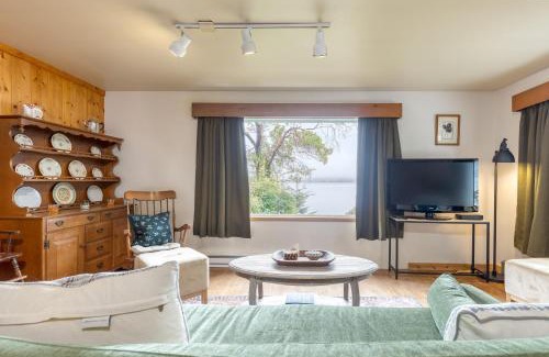 Coupeville House | Cove Cottage by AvantStay Waterfront Views Spa