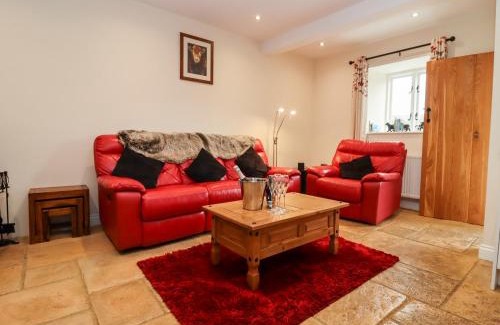 Chipping Norton House | Cow Byre