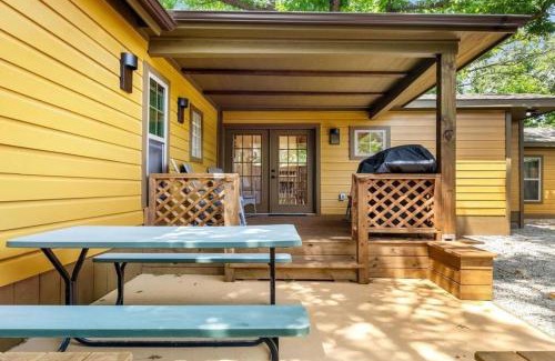 Fort Worth House | Cowboy Lodge