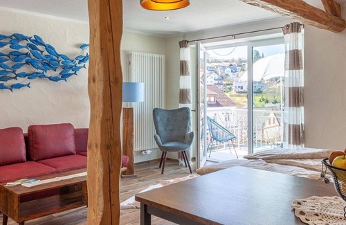 Schalkenmehren Apartment | Cowshed with terrace and maar view for 1-2 people. - Hof Krebs, apartments