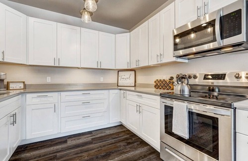 Buena Vista Condo | Coyote Condo! Pet Friendly with Sweeping Views!