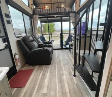 Apple Valley Other | Coyote Moon Lodge Tiny Home near Zion National Park