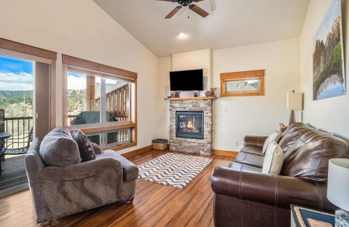 Estes Park House | Coyote Ridge Condo