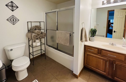 Jo Daviess County Condo | Cozy 1 bed 1 bath Walkout Condo in private wooded neighborhood