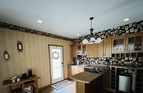 Jo Daviess County Condo | Cozy 1 bed 1 bath Walkout Condo in private wooded neighborhood
