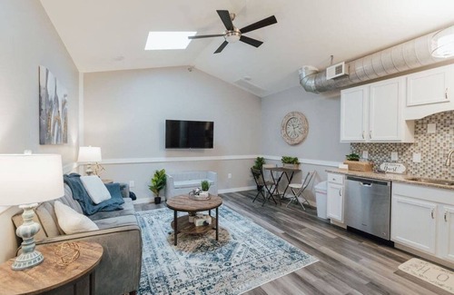 Johnson City Apartment | Cozy 1 Bed Apartment in Johnson City