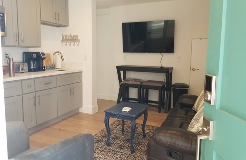 Port Hueneme House | Cozy 1-Bed near Silver Strand Beach