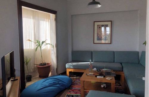 Abdin Apartment | Cozy 1-bedroom apartment in charming Downtown Cairo with WiFi, AC