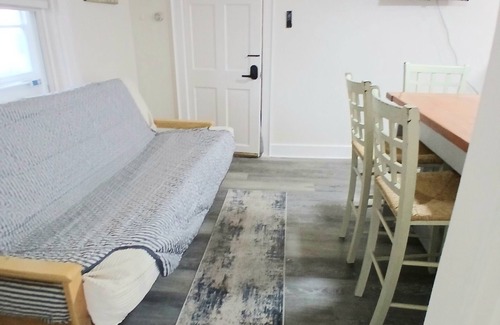 Ocean Park Apartment | Cozy 1-bedroom apartment in charming Old Orchard Beach with AC, WiFi