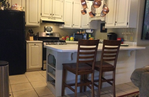 Twelve Oaks Apartment | Cozy 1-bedroom 1 bath guest house 5 minutes from Ole Miss Campus