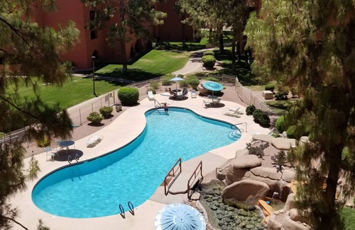 Paradise Valley Village House | Cozy 1 bedroom/1 Bathroom with large living room & kitchen.