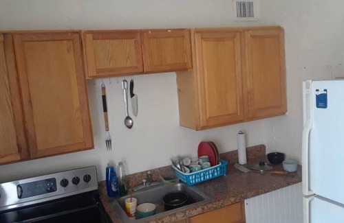 Riviera Beach Apartment | Cozy 1-bedroom, 1 shared bathroom, 2 miles from the beach, WPB port, or Trirail