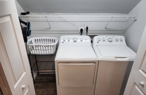 Rock Hall Apartment | Cozy 1-bedroom 2nd story apartment in center of Rock Hall