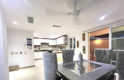 La Boquilla Condo | Cozy 1-bedroom apartment with WiFi and AC in peaceful Cartagena de Indias