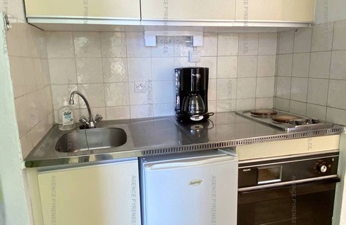 Les Angles Apartment | Cozy 1-Bedroom Apartment with Balcony, Sleeps 4, LES ANGLES