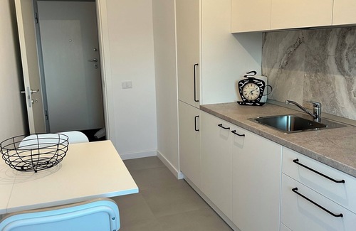 Sector 3 Apartment | Cozy 1-bedroom apartment in enchanting București with WiFi, AC