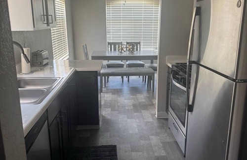 Las Vegas Apartment | Cozy 1-bedroom apartment with WiFi, AC in wonderful Las Vegas