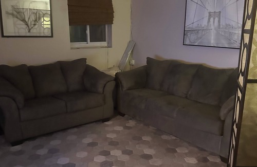 Baychester Apartment | Cozy 1-bedroom apartment in delightful The Bronx with WiFi, AC