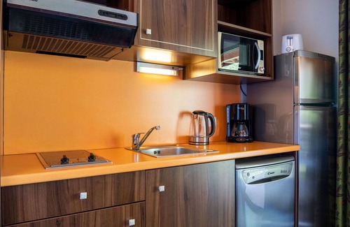 Jausiers Apartment | Cozy 1-Bedroom Apartment in Historic Château, Jausiers - Sleeps 4, Pool & Sauna Access