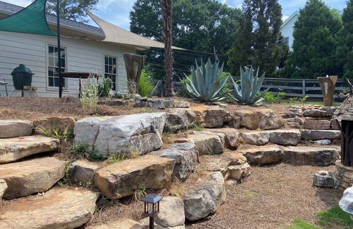 Roswell Apartment | Cozy 1-bedroom apartment in charming Roswell with pool