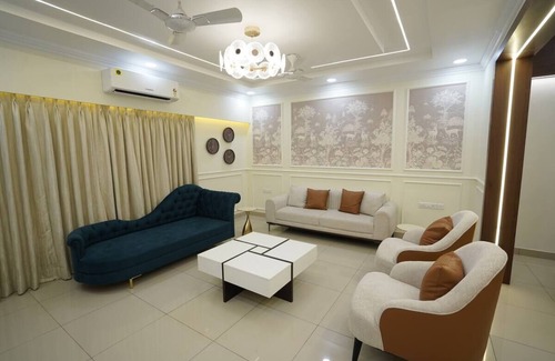 Nagpur Apartment | Cozy 1-bedroom apartment in delightful Nagpur with fitness room, WiFi