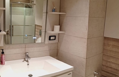 Al Abdali Apartment | Cozy 1-bedroom apartment with WiFi, AC in charming Amman
