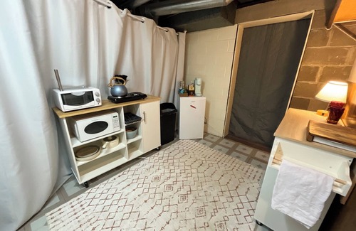Peoria Heights Apartment | Cozy 1-bedroom basement apartment in Peoria Heights Pets Welcome!
