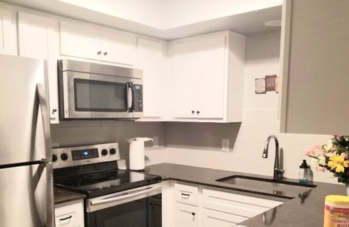 Oklahoma City Condo | Cozy 1-bedroom condo with WiFi, AC in welcoming NW Oklahoma City!
