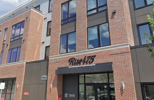 Reading Condo | Cozy 1-bedroom Condo in Downtown Reading, MA
