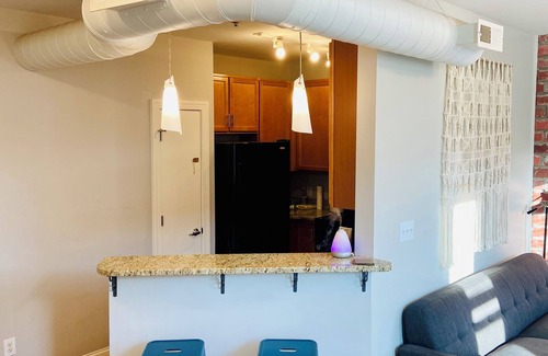 Downtown Greensboro Condo | Cozy 1-bedroom condo with AC and WiFi in fantastic Greensboro